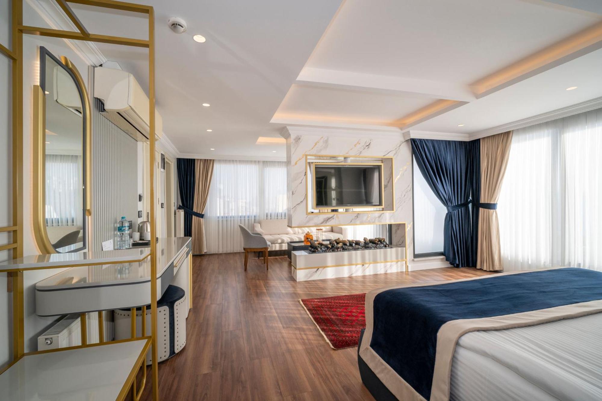 The Byzantium & Otel